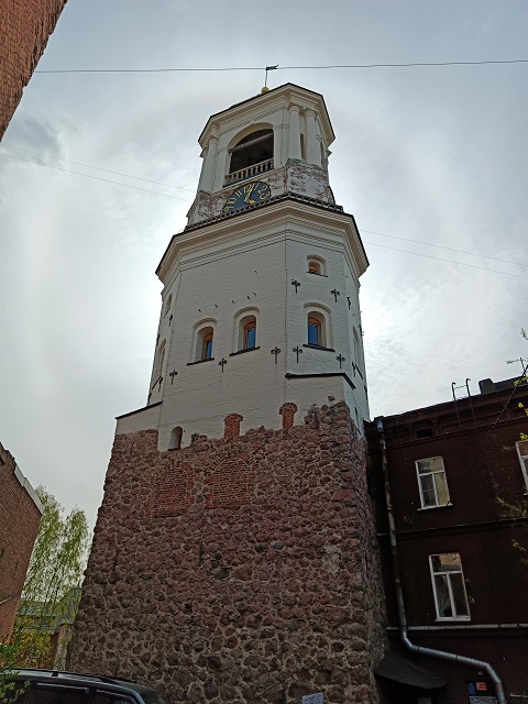 часовая башня выборг